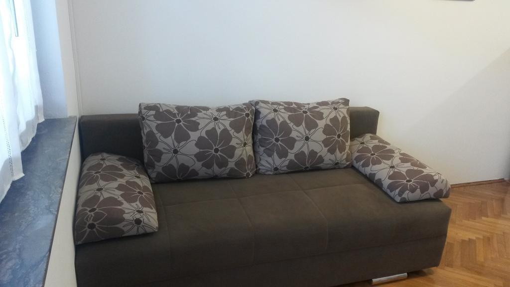 Apt Mirella Apartment روفينج الغرفة الصورة
